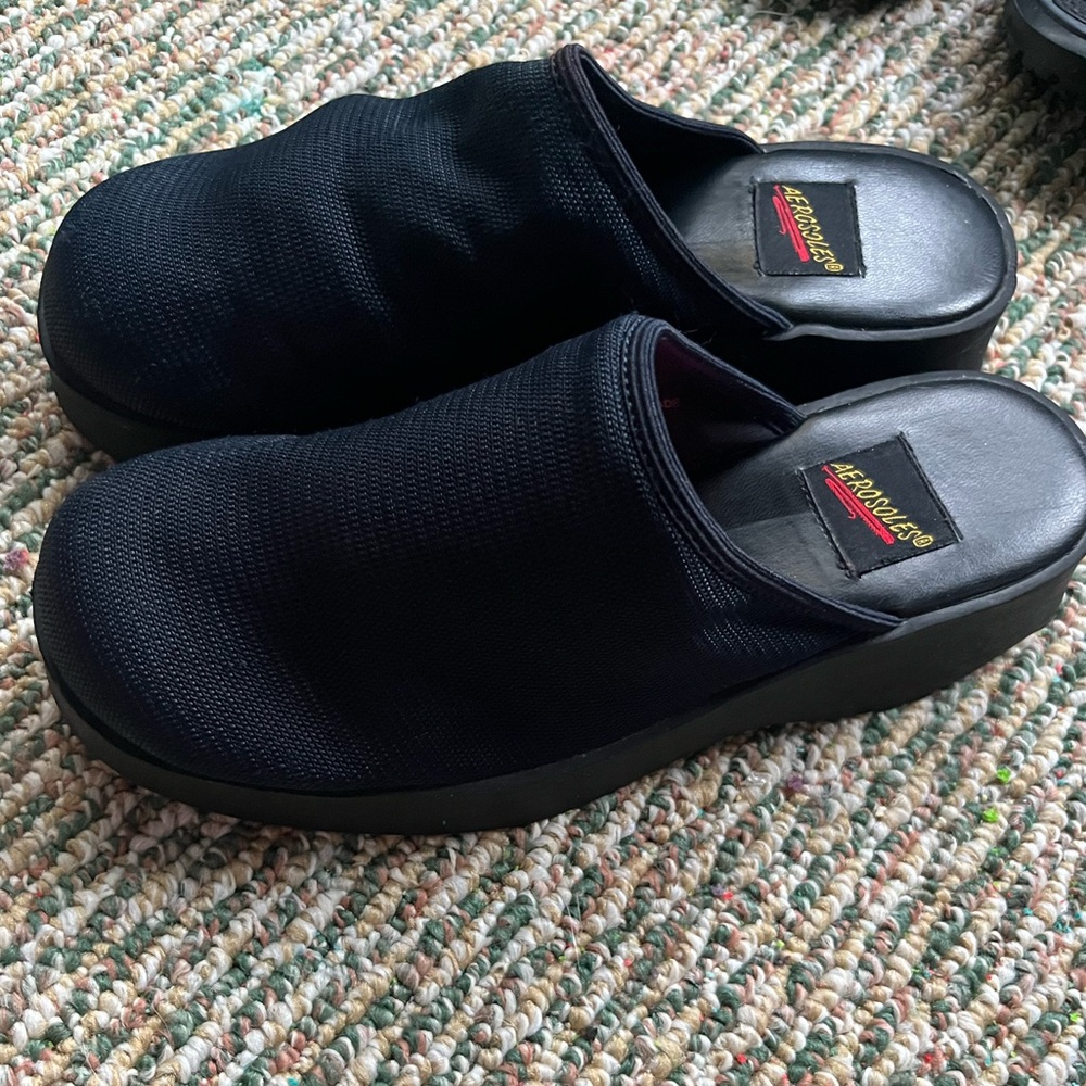 AEROSOLES Black Mules & Clogs